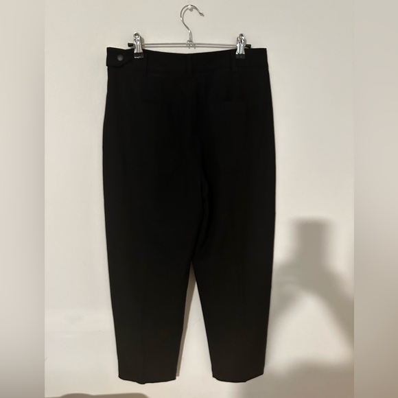 ME+EM Textured Tailoring Tapered Pant
Textured Tailoring Fabric - Picture 11 of 12